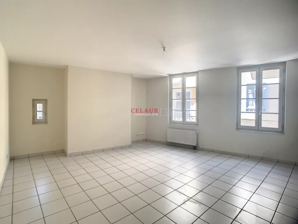 T3 de 73m&sup2; quartier cath&eacute;drale