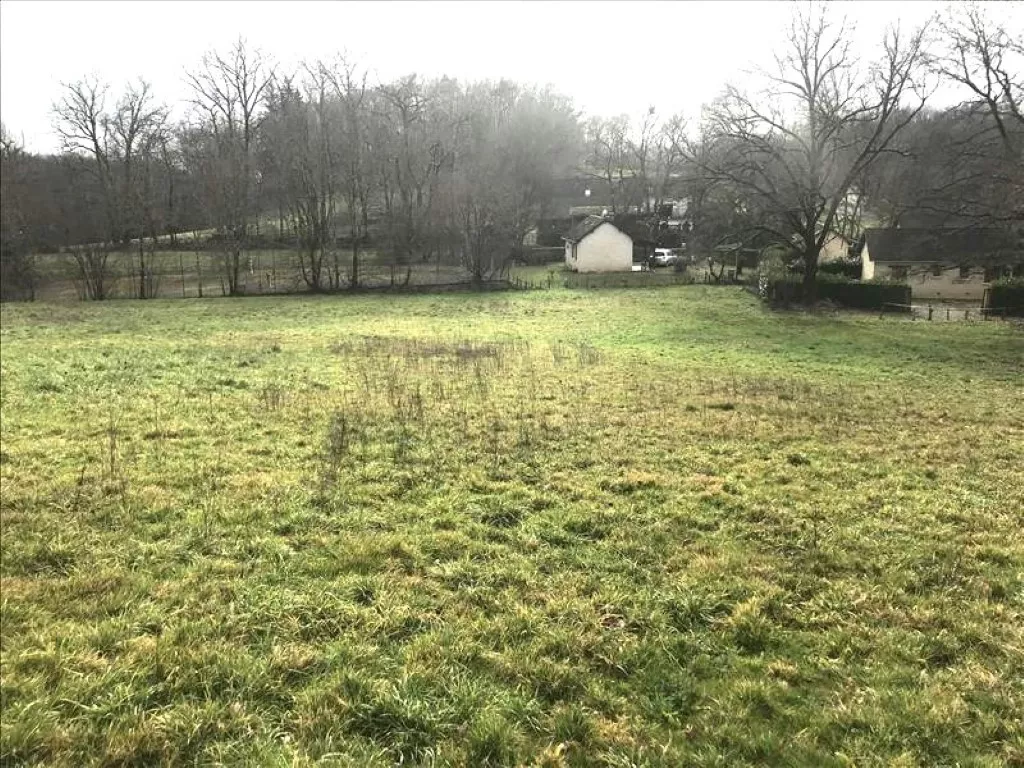 TERRAIN CONSTRUCTIBLE