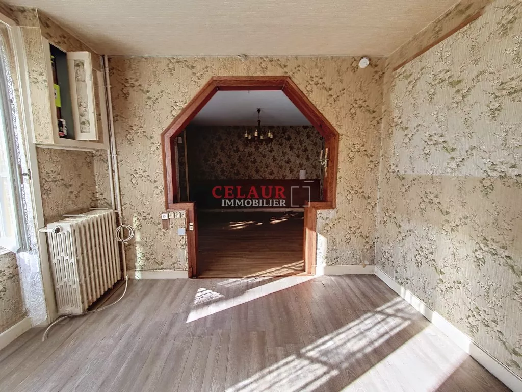 JOLIE MAISON DE VILLE