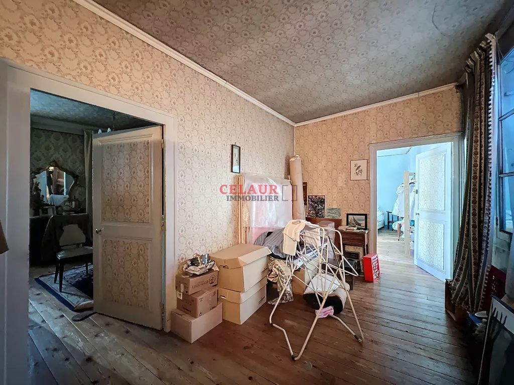 APPARTEMENT SUR 3 NIVEAUX