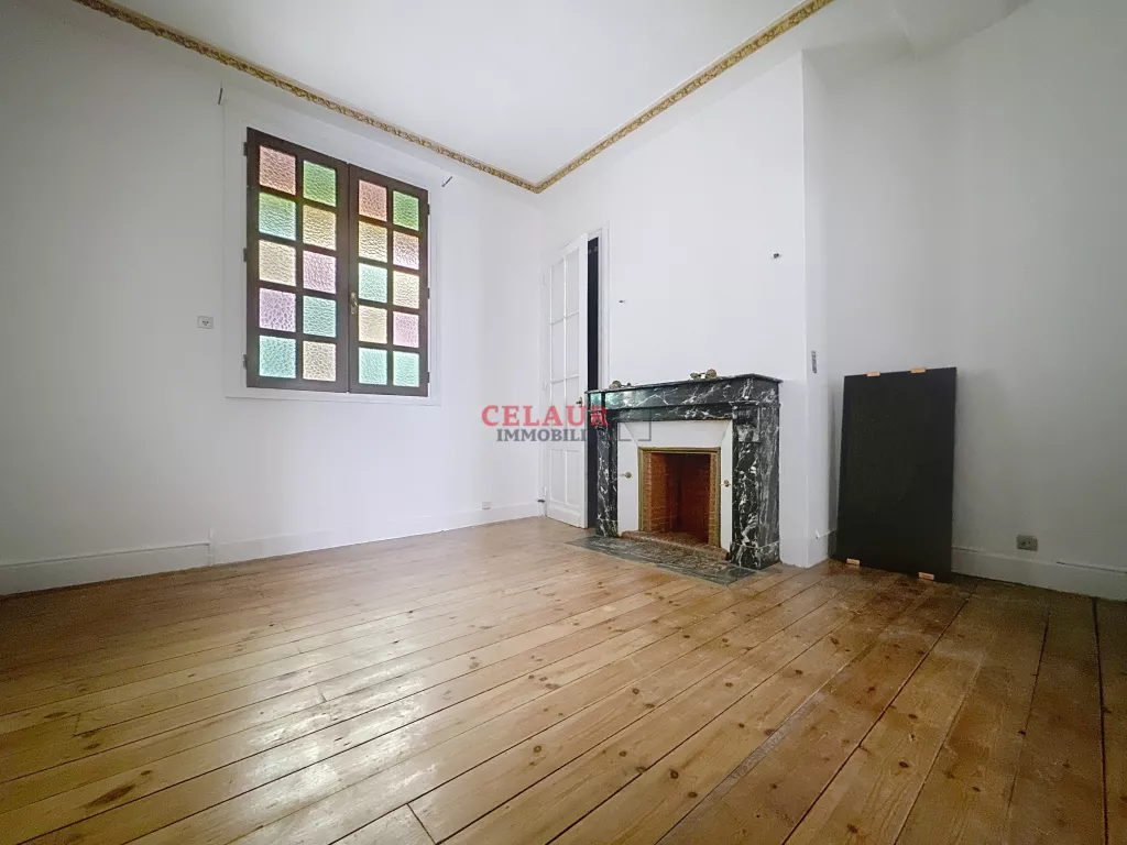 SUPERBE APPARTEMENT EN CENTRE VILLE