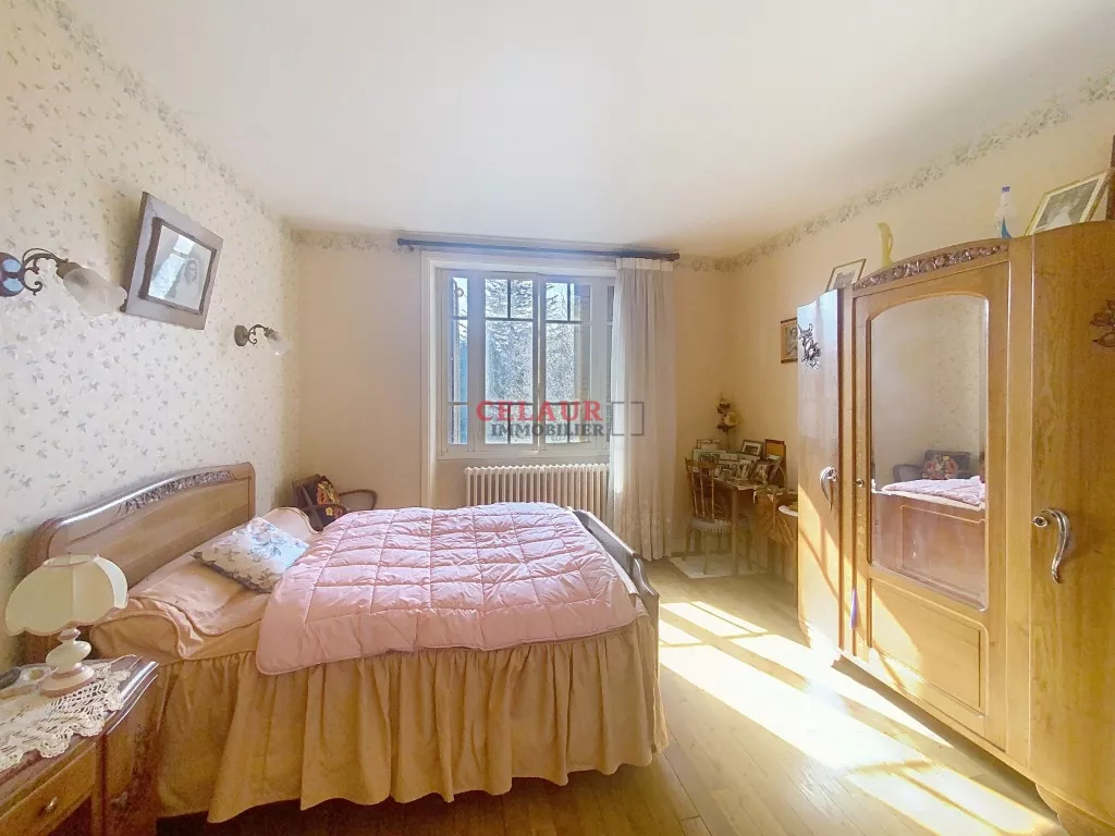 Maison et grange en pierre