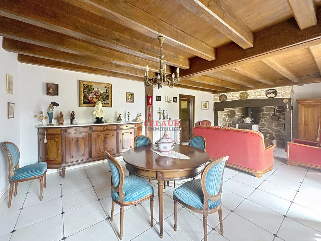 MAISON DE CARACT&Egrave;RE SUR PARC D'UN HECTARE