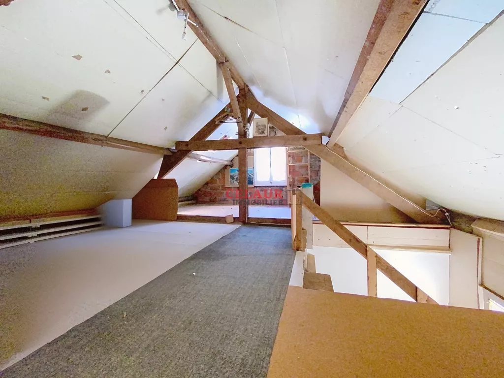 MAISON 102 M2 &Agrave; DEUX PAS DU BOURG DE LAGUENNE