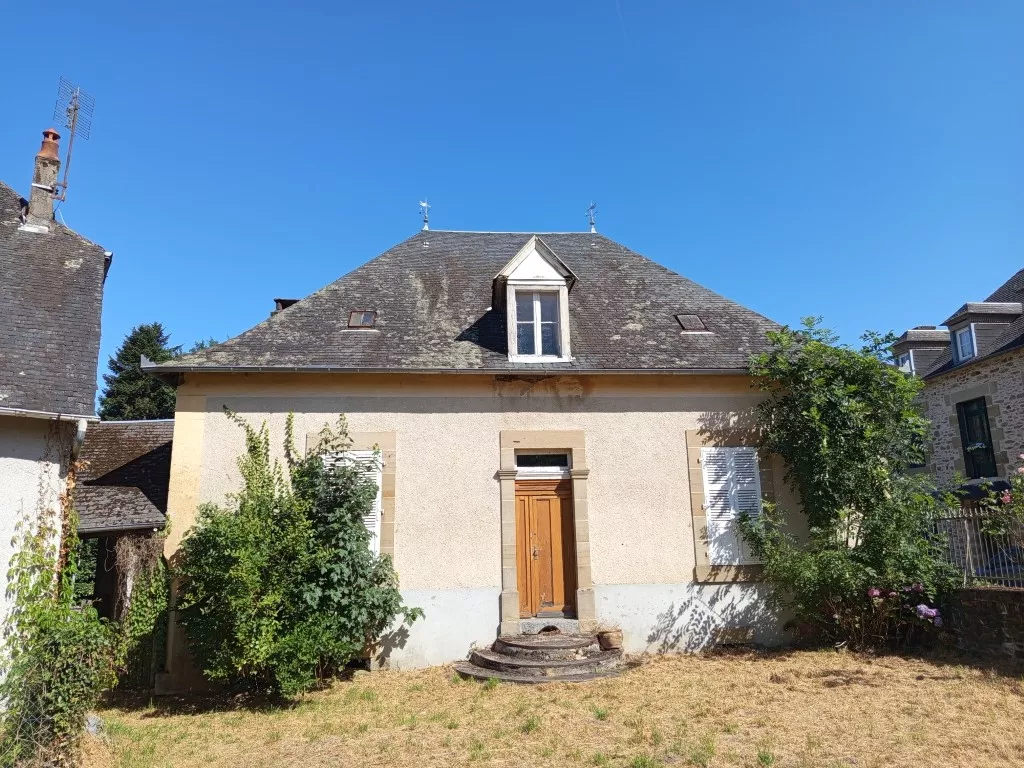 MAISON DE CARACT&Egrave;RE &Agrave; R&Eacute;NOVER