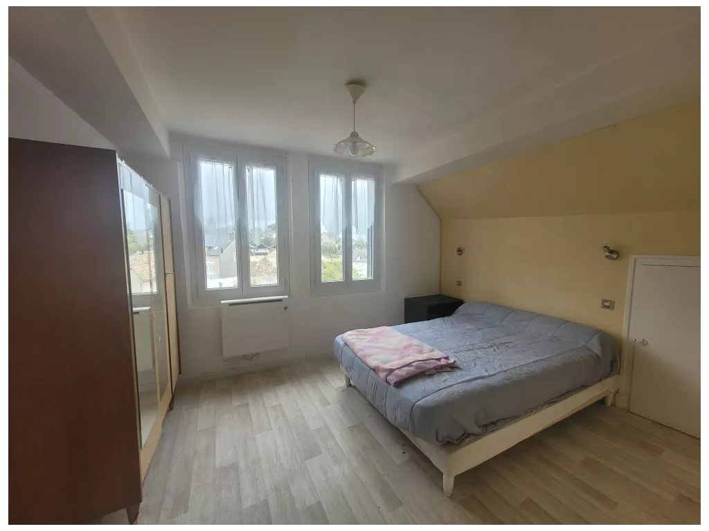 Duplex meubl&eacute;