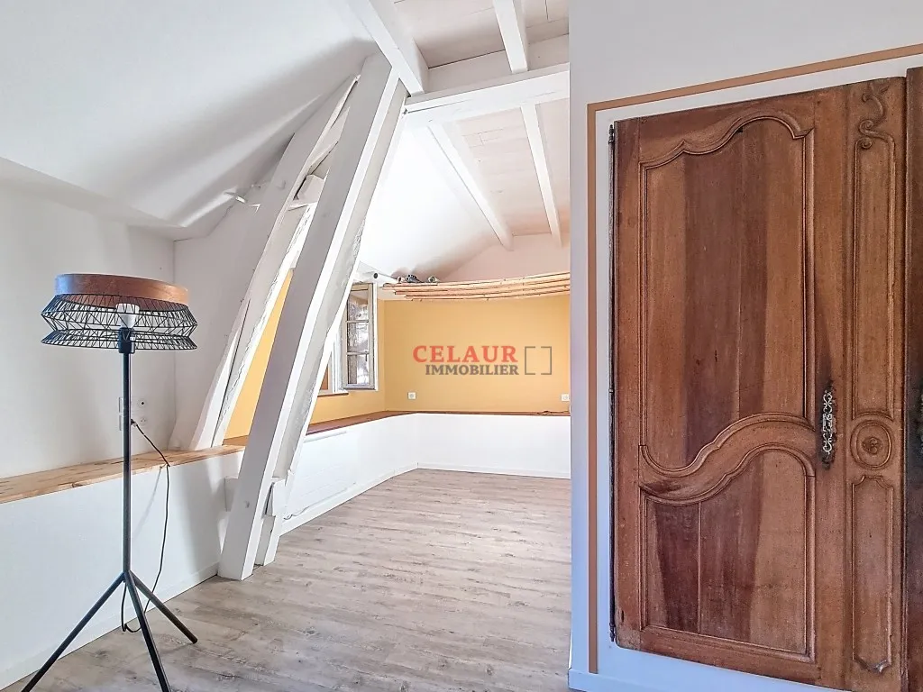 MAISON DE CARACTERE BORD DE DORDOGNE