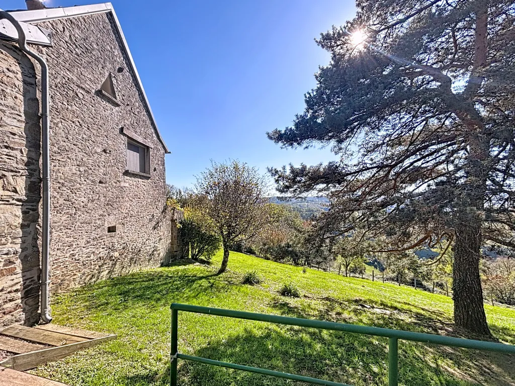 Tr&egrave;s belle long&egrave;re