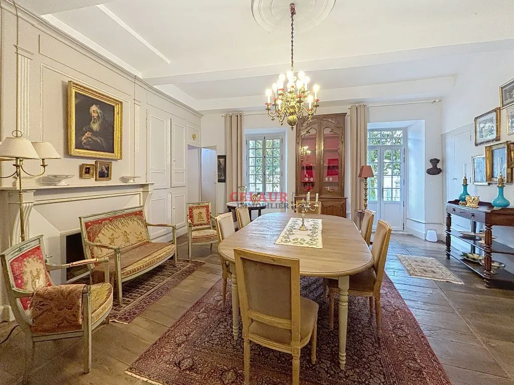 DEMEURE DE CHARME BEAULIEU CENTRE