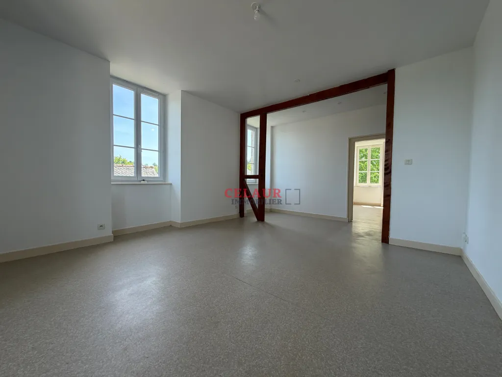 A LOUER Appartement T5 avec jardin