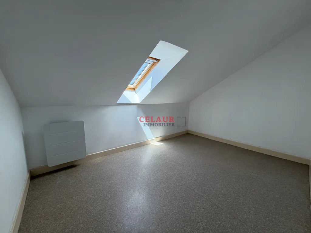 A LOUER Appartement T5 avec jardin