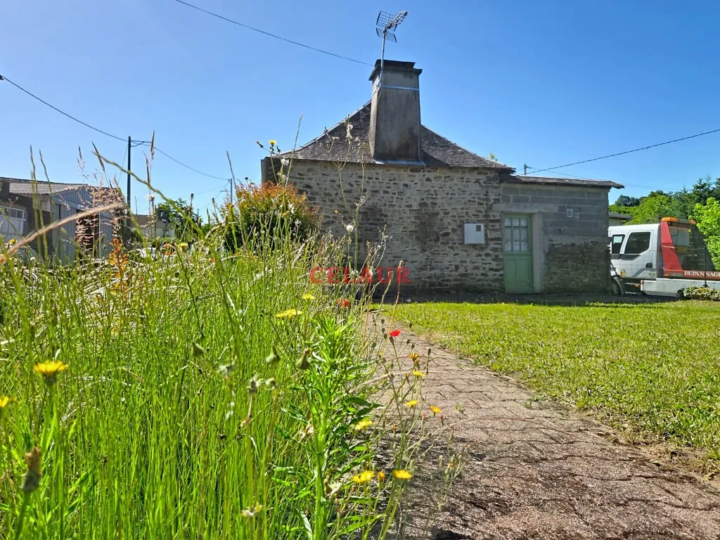 MAISON DE VILLE EN PIERRE