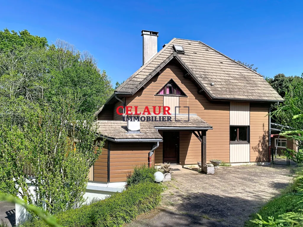 PROPRI&Eacute;T&Eacute; AVEC 1 HECTARE SUR MAURE